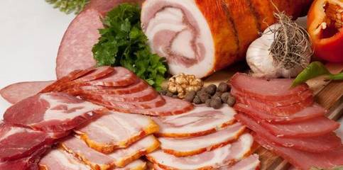 胃癌多是“吃”出來的？這4類肉制品，勸你最好一個(gè)也別碰！